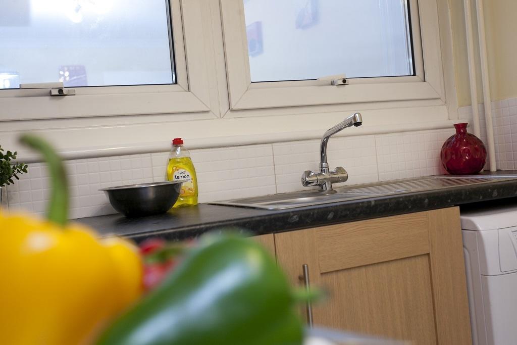 Victoria Centre Apartments In The Victoria Centre Shopping Centre - Nottingham City Centre - 24 Hour Access - Most Central Location, Kitchen - Sunday Check-Out 1Pm - Opposite Hilton By Restaurants & Shops - Outdoor Parking Cars Or Vans Five Pounds A מראה חיצוני תמונה