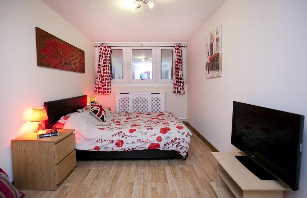 Victoria Centre Apartments In The Victoria Centre Shopping Centre - Nottingham City Centre - 24 Hour Access - Most Central Location, Kitchen - Sunday Check-Out 1Pm - Opposite Hilton By Restaurants & Shops - Outdoor Parking Cars Or Vans Five Pounds A מראה חיצוני תמונה