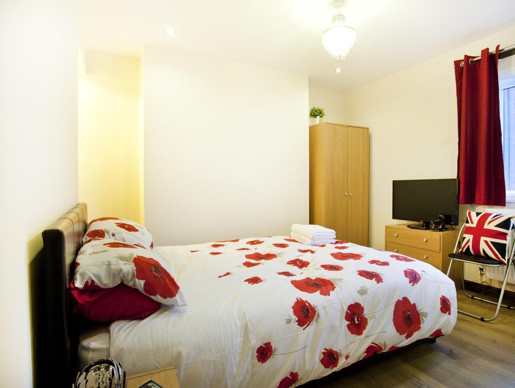 Victoria Centre Apartments In The Victoria Centre Shopping Centre - Nottingham City Centre - 24 Hour Access - Most Central Location, Kitchen - Sunday Check-Out 1Pm - Opposite Hilton By Restaurants & Shops - Outdoor Parking Cars Or Vans Five Pounds A חדר תמונה