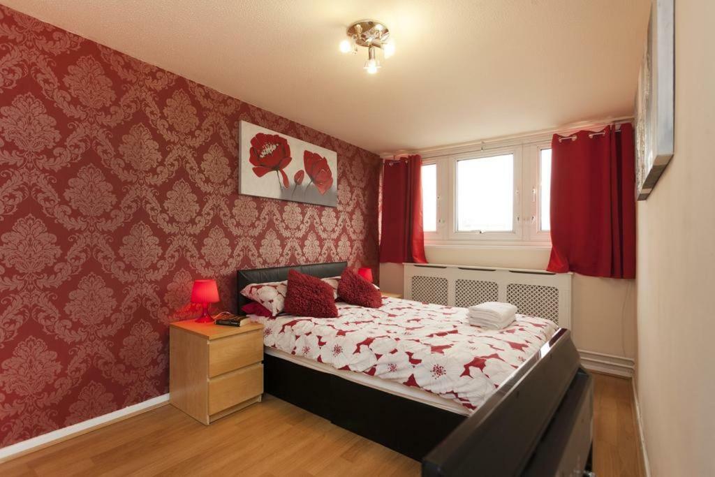Victoria Centre Apartments In The Victoria Centre Shopping Centre - Nottingham City Centre - 24 Hour Access - Most Central Location, Kitchen - Sunday Check-Out 1Pm - Opposite Hilton By Restaurants & Shops - Outdoor Parking Cars Or Vans Five Pounds A מראה חיצוני תמונה